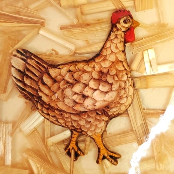 Vintage Lucite Acrylic Rooster Chicken Hen Farmhouse Trivet Real Hay Straw MCM - Picture 12 of 14